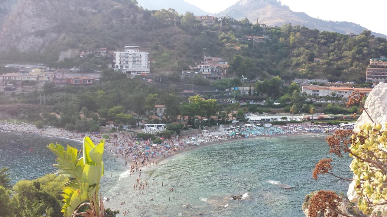 Casa Capri Apartment จีอาร์ดีนี นักซอส ภายนอก รูปภาพ